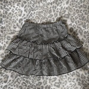 Uniqlo Black and White Checkered Ruffle Mini Skirt